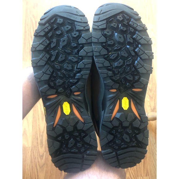 Merrell Phaserbound 2 Tall Waterproof Hiking Boots
Size 14 - Picture 6 of 7